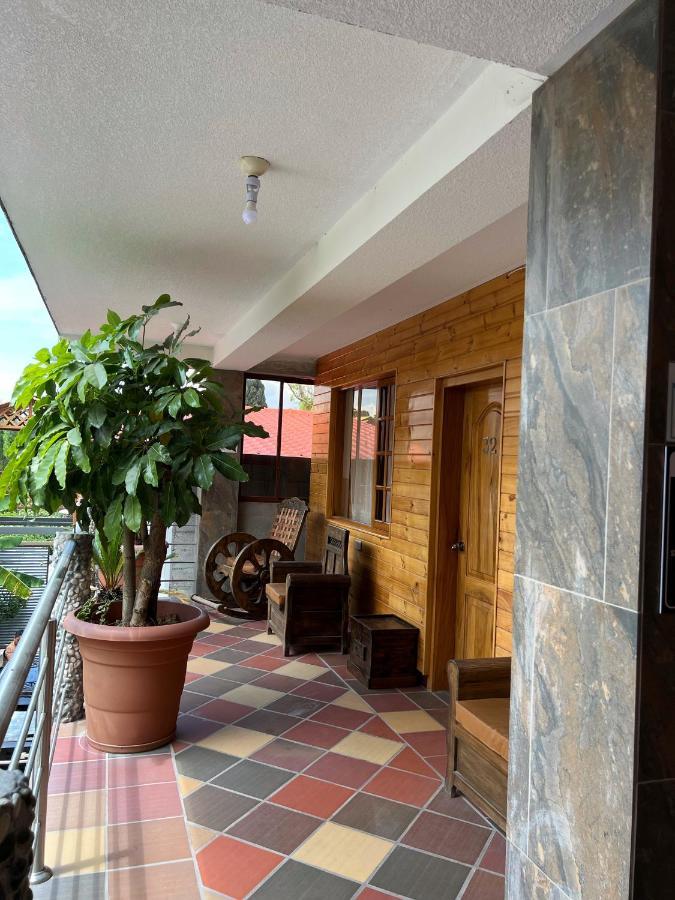Hostal Alpachaca - New Quito Airport Tababela Extérieur photo
